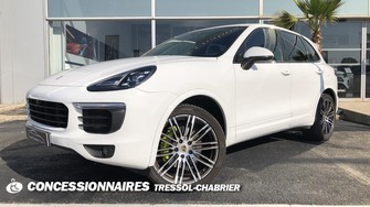 Photo Porsche Cayenne 3.0 V6 416 ch S E-Hybrid Tiptronic A