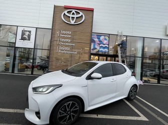 Photo Toyota Yaris 116h Design 5p MY22