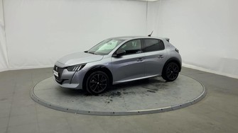 Photo Peugeot 208 PureTech 130 S&S EAT8 GT