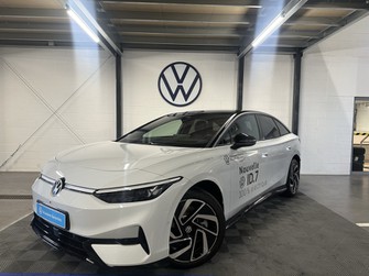 Photo Volkswagen ID.7 286ch Pro 77kWh Style Executive