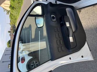 Photo Citroen C3 PureTech 83 S&S BVM5 Shine