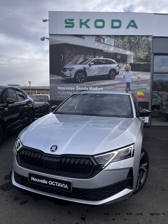 Photo Skoda Octavia COMBI Octavia Combi 2.0 TDI 150 ch SCR DSG7