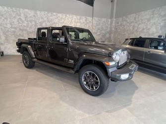 Photo Jeep Gladiator 3.0 V6 Multijet 264ch Overland 4x4 BVA8