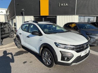 Photo Dacia Sandero III TCe 90 - 22 Stepway Essentiel