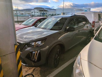Photo Peugeot 2008 Hybrid 136 e-DCS6 Allure