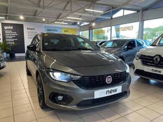 Photo Fiat Tipo 5 PORTES MY20 1.4 T-jet 120 ch Mirror