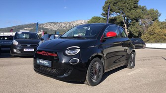 Photo Fiat 500 500e MY22 SERIE 1 STEP Berline e 95 ch (RED)