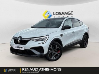 Photo Renault Arkana E-Tech hybride 145 R.S. Line Fast Track