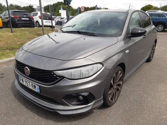 Photo Fiat Tipo 5 Portes 1.4 T-Jet 120 ch Start/Stop S-Design