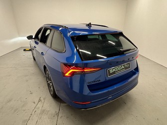 Photo Skoda Octavia Combi 1.5 TSI ACT MHEV 150ch Sportline DSG7