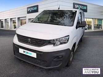 Photo Peugeot Partner FGN FOURGON STANDARD 650 KG BLUEHDI 75 BVM5 PREMIUM