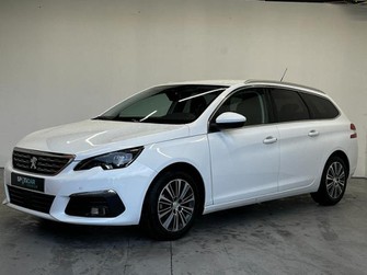 Photo Peugeot 308 SW 1.2 PureTech 130ch S&S Roadtrip