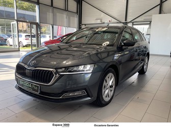 Photo Skoda Octavia COMBI Octavia Combi 1.5 TSI mHEV e-TEC 150 ch ACT DSG7
