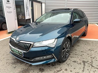 Photo Skoda Superb COMBI Superb Combi 1.4 TSI PHEV 218 ch DSG6