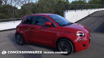 Photo Fiat 500 500e MY22 SERIE 1 STEP Berline e 95 ch (RED)