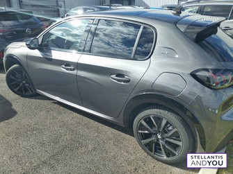 Photo Peugeot 208 PureTech 100 S&S EAT8 GT Pack
