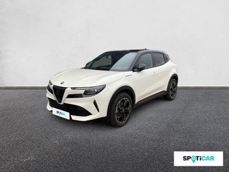 Photo Alfa-Romeo Junior ELECTRIQUE Elettrica 156 ch Speciale