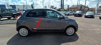 Photo Renault Twingo E-TECH ELECTRIQUE III Achat Intégral - 21 Vibes