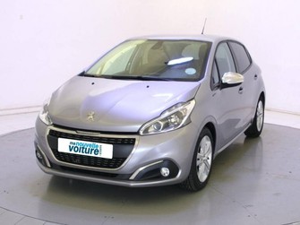 Photo Peugeot 208 BlueHDi 100ch S&amp;S BVM5 - Signature