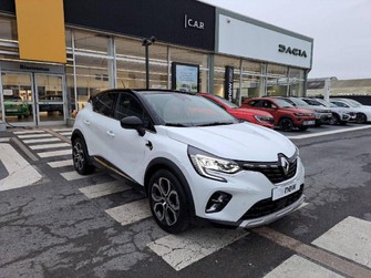 Photo Renault Captur II TCe 140 EDC Intens