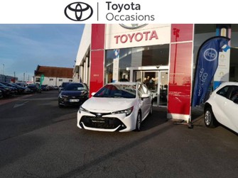 Photo Toyota Corolla 122h Dynamic Business + Programme Beyond Zero Academy MY22
