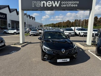 Photo Renault Clio V E-Tech 140 Initiale Paris