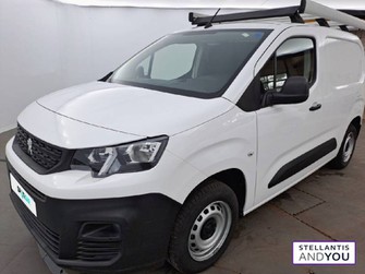 Photo Peugeot Partner FGN FOURGON STANDARD 650 KG BLUEHDI 75 BVM5 PREMIUM
