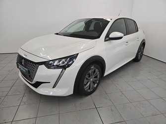 Photo Peugeot 208 e-208 136ch Style