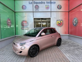 Photo Fiat 500 3+1 e 118ch La Prima