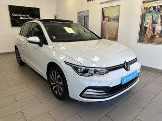 Photo Volkswagen Golf Golf 1.5 eTSI OPF 130 DSG7
