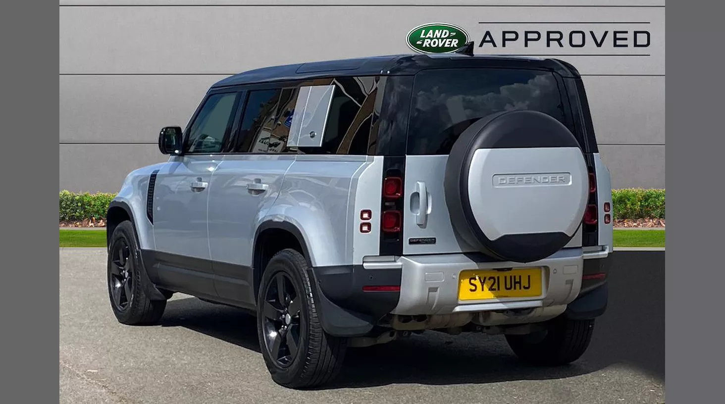 Land Rover Defender 3.0 D250 First Edition 110 5dr Auto