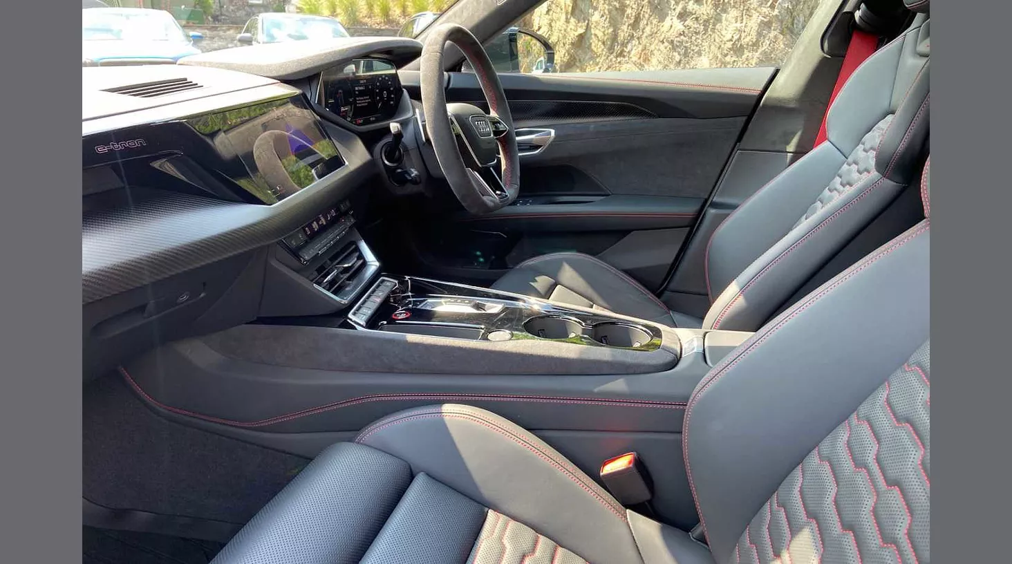 Audi RS e-tron GT 475kW Quattro 93kWh Carbon Black 4dr Auto