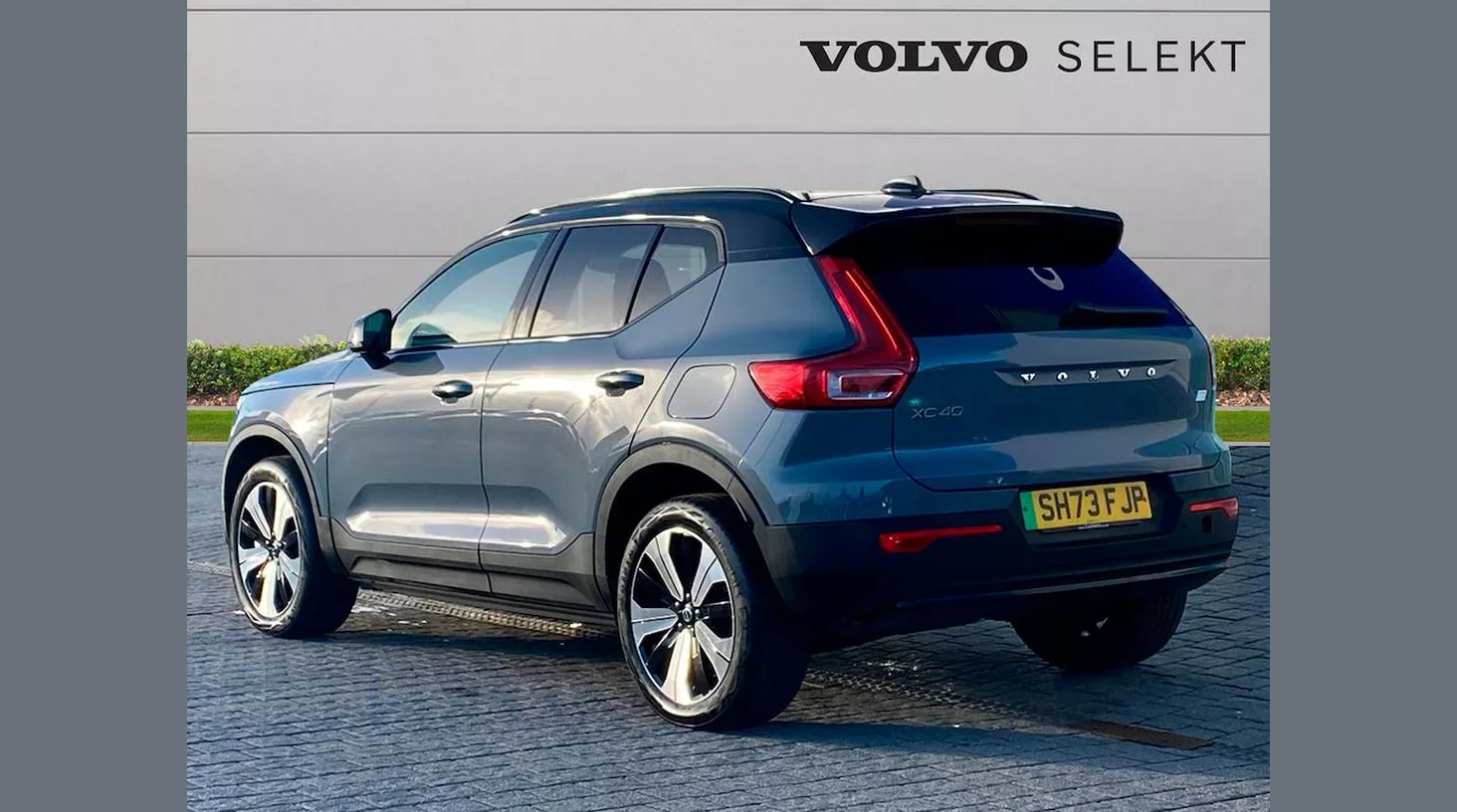 Volvo XC40 Recharge 170kW Recharge Core 69kWh 5dr Auto