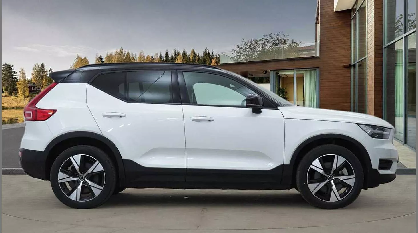 Volvo XC40 Recharge 300kW Recharge Twin 78kWh 5dr AWD Auto