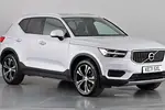 2021 Volvo XC40