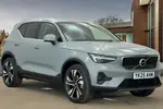 2025 Volvo XC40