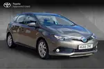 2016 Toyota Auris