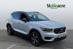 2022 Volvo XC40