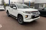 2020 Mitsubishi L200