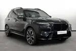 2023 BMW X7