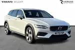 2020 Volvo V60 Cross Country