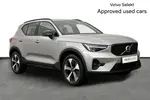 2025 Volvo XC40