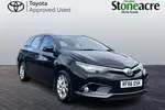2017 Toyota Auris
