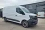 2025 Renault Master MM35 Blue dCi 130 Advance Medium Roof Van