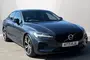 2022 Volvo S60 2.0 B5P R DESIGN 4dr Auto